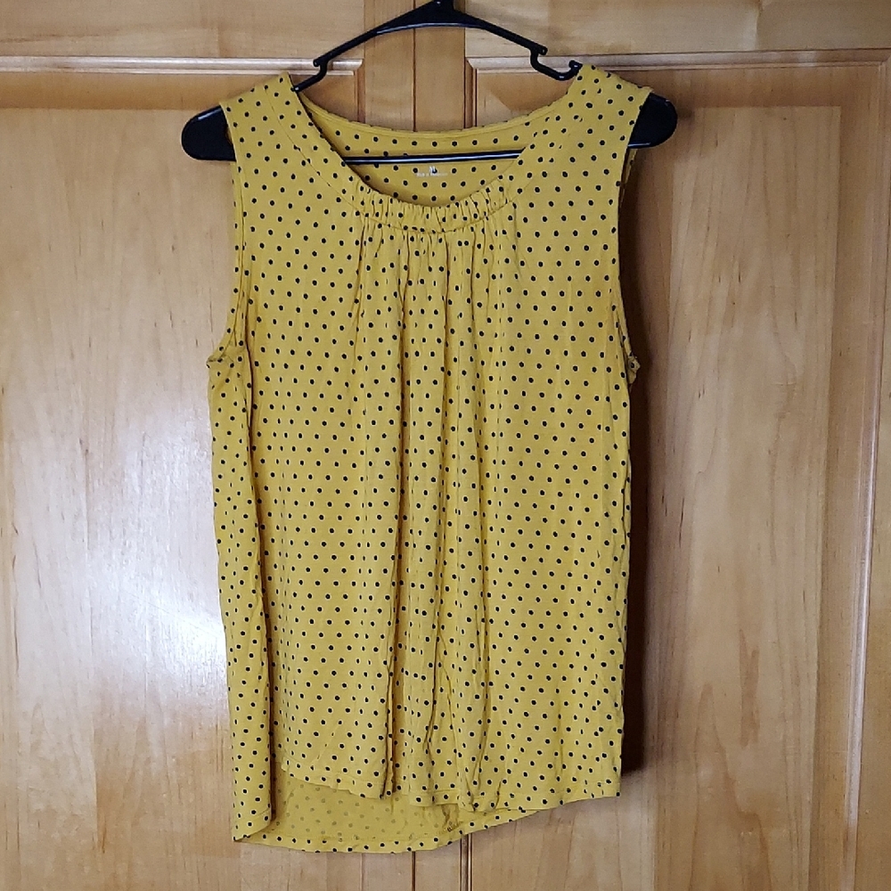 Croft & Barrow Yellow and Black Polka Dot Blouse